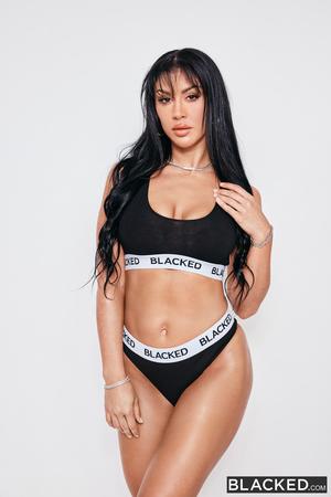 Original 2000 px/ 2999 px