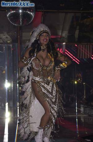 Original 567 px/ 864 px