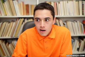 Original 2000 px/ 1333 px