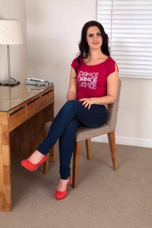 Original 682 px/ 1024 px