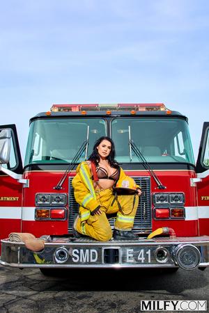 Original 2000 px/ 2999 px