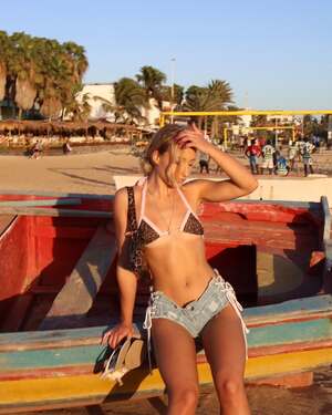 Original 1080 px/ 1350 px