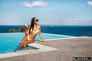 Original 3000 px/ 2000 px