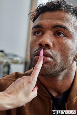 Original 2000 px/ 2999 px