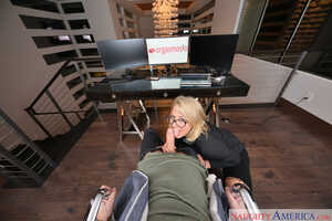 Original 2500 px/ 1667 px