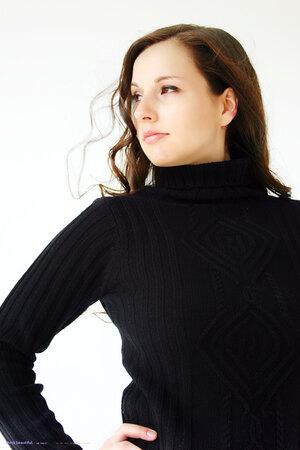 Original 2048 px/ 3072 px