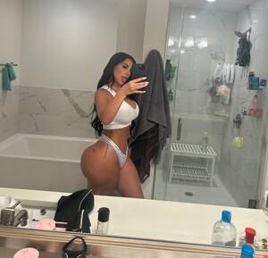 Original 1284 px/ 1237 px