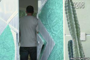 Original 900 px/ 600 px