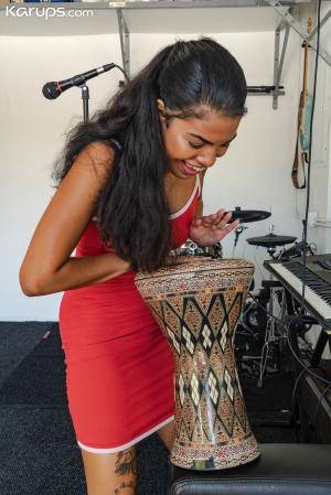 Original 1334 px/ 2000 px