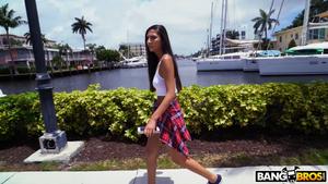 Original 1280 px/ 720 px