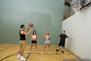 Original 900 px/ 600 px