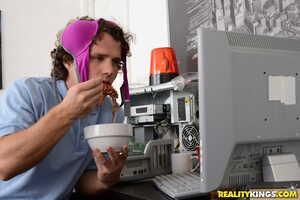 Original 1901 px/ 1269 px