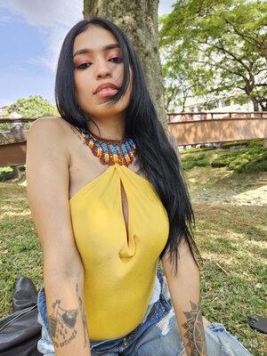 Original 3000 px/ 4000 px