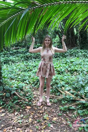 Original 2000 px/ 3000 px