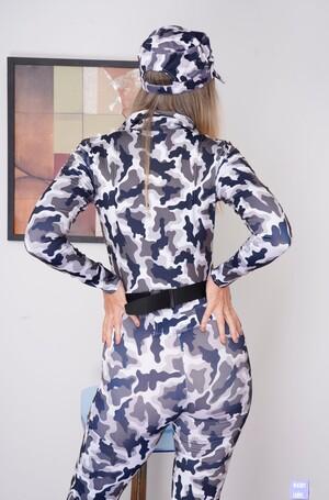 Original 1930 px/ 2930 px