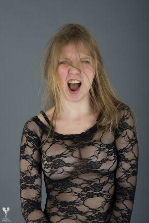 Original 2000 px/ 3000 px