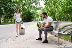 Original 1600 px/ 1067 px