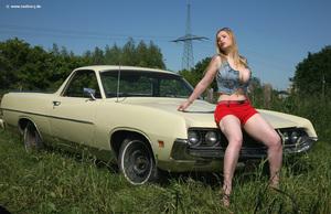 Original 1600 px/ 1037 px