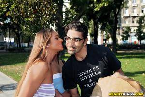 Original 3840 px/ 2560 px