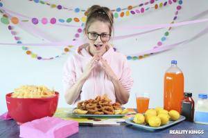 Original 3000 px/ 2000 px