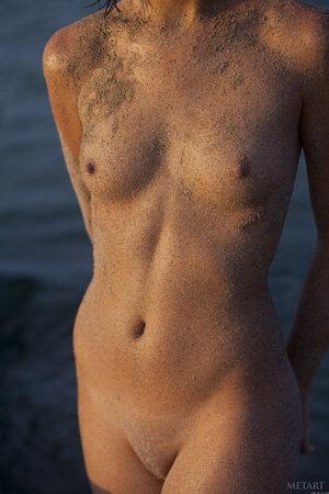 Original 1365 px/ 2048 px