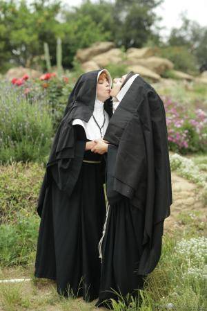 Original 854 px/ 1280 px