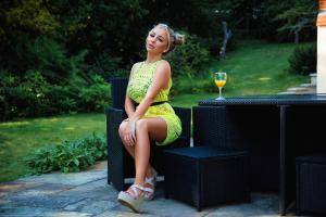 Original 4500 px/ 3000 px