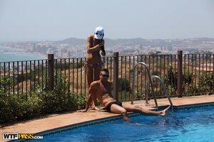 Original 1600 px/ 1067 px