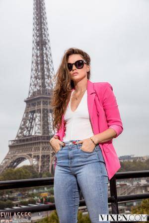 Original 2000 px/ 3000 px