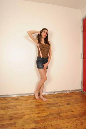 Original 682 px/ 1024 px