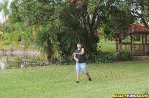 Original 3840 px/ 2548 px