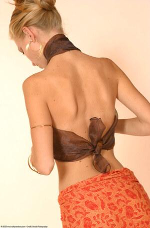 Original 1013 px/ 1536 px