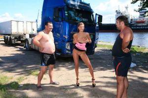 Original 640 px/ 426 px