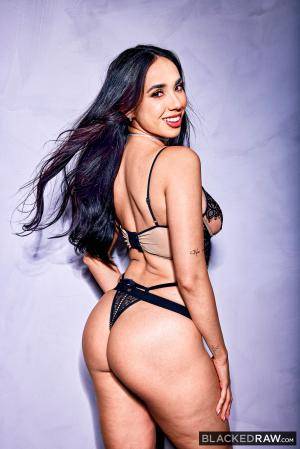 Original 2000 px/ 2999 px