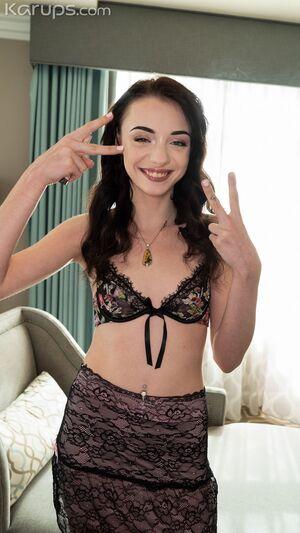 #KarupsPC Cecelia Taylor Solo