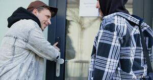 Original 6000 px/ 3164 px