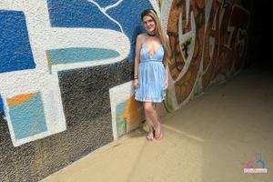 Original 3000 px/ 2000 px