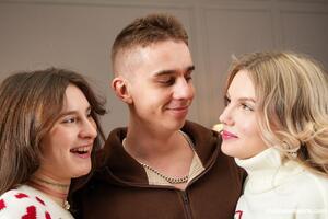 Original 5000 px/ 3333 px