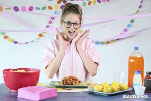 Original 3000 px/ 2000 px