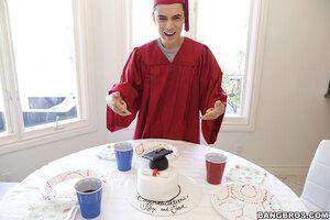 Original 2000 px/ 1333 px