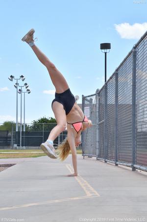 Original 3280 px/ 4928 px