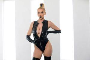 Original 3000 px/ 2000 px