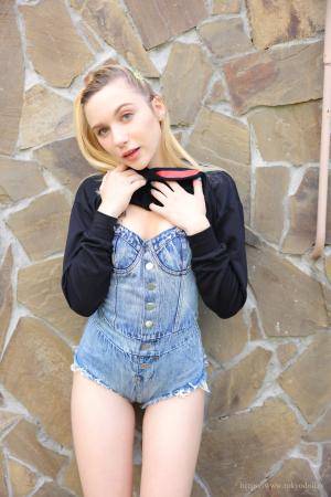 Original 2400 px/ 3600 px