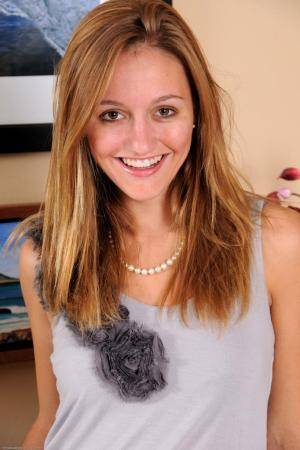 Original 682 px/ 1024 px