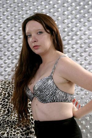 Original 683 px/ 1024 px