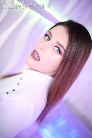 #SwallowSalon Michele James