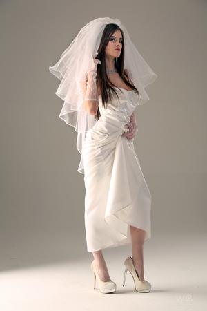 Original 1600 px/ 2400 px