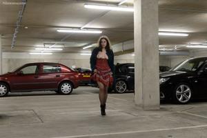 Original 3000 px/ 1997 px