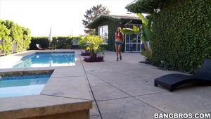 Original 2000 px/ 1125 px