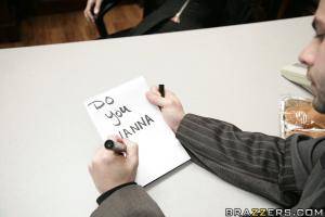 Original 900 px/ 600 px